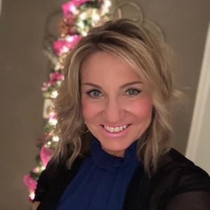 Meet your Posher, Denise